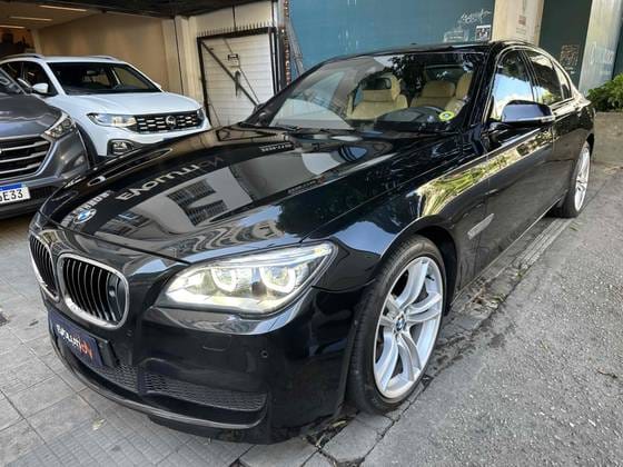 BMW 750i 1